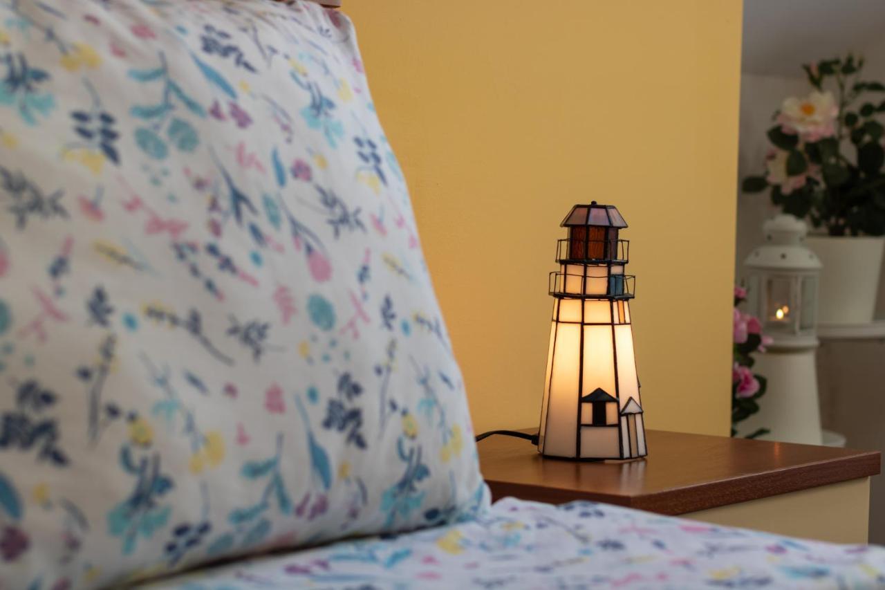 Apartman Monika Omiš Exterior foto
